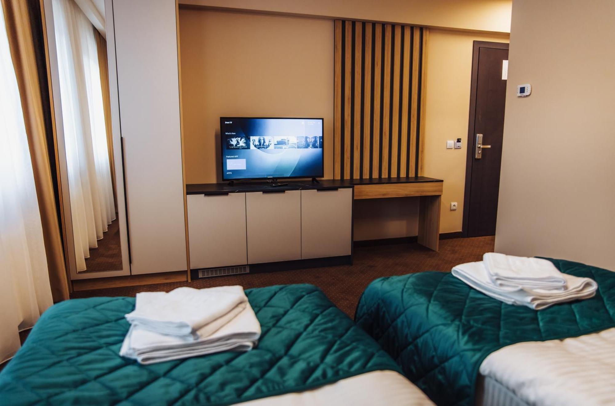 Hotel Brcko Gas Sarajevo Lukavica Zimmer foto