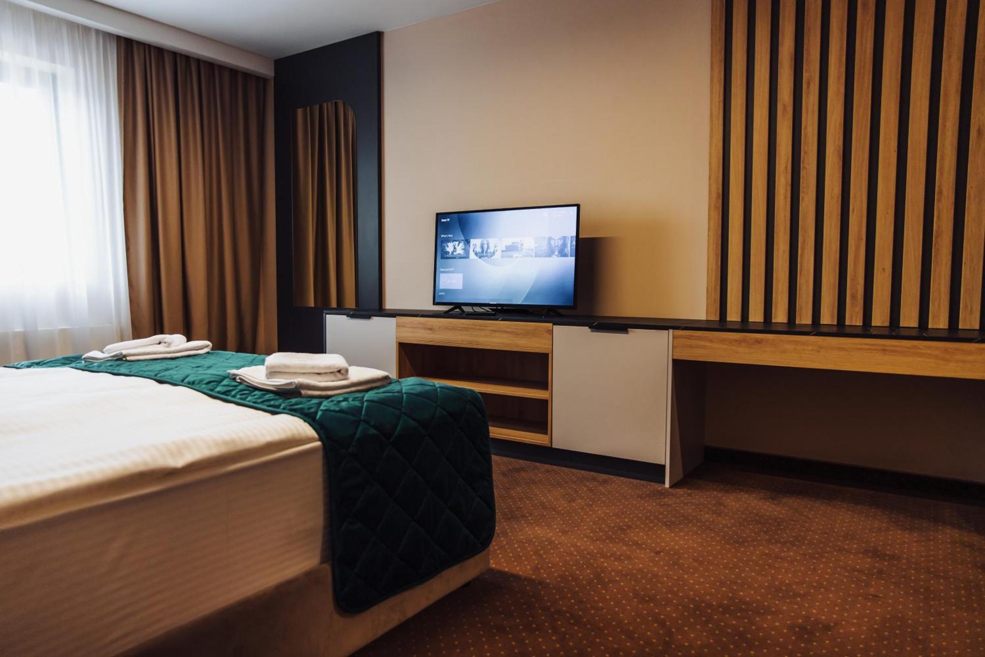 Hotel Brcko Gas Sarajevo Lukavica Zimmer foto